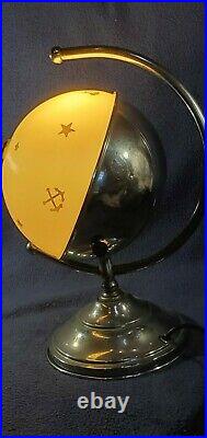 Vtg ART DECO 1939 World's Fair Saturn Lamp milk glass chrome Rare mid century