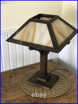W. B. Brown Co. Mission Oak Wood Slag Glass Panel Table Lamp Arts & Crafts Era