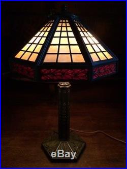 Wilkinson arts crafts slag glass mission leaded antique bradley hubbard era lamp