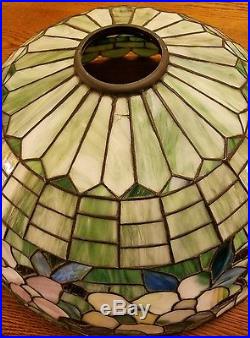 Wilkinson leaded glass lamp arts and crafts handel era stained glass slag glass